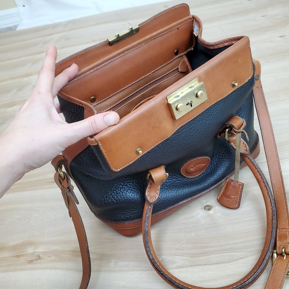 Dooney & Bourke Navy Doctors Bag & Logo Coin Purse - Picture 12 of 16